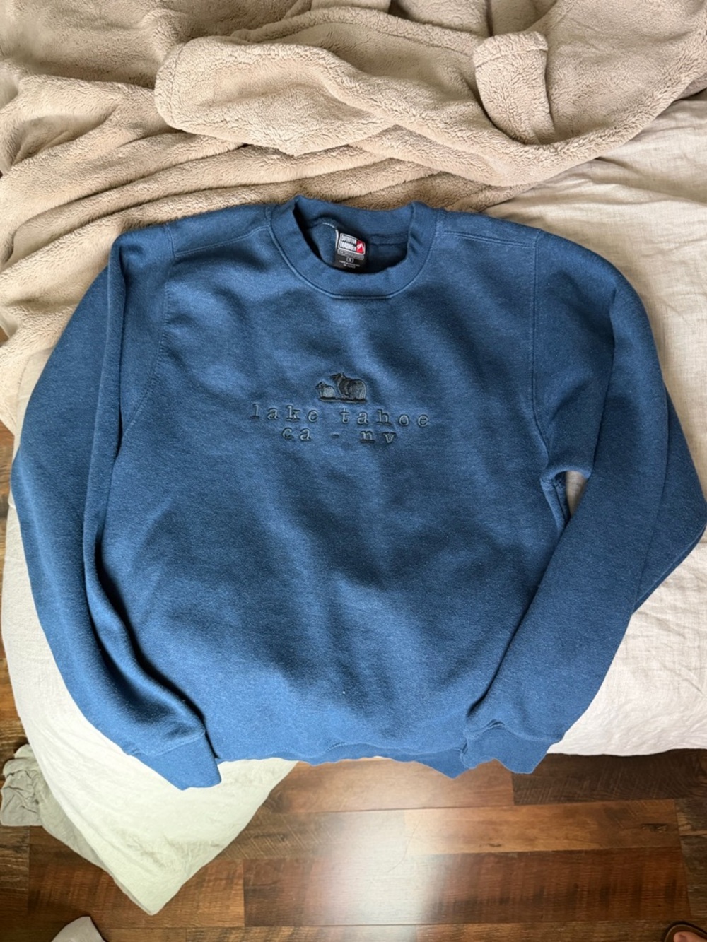 Embroidered Crewneck Sweatshirt - Blue